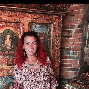 Meet your Posher, Amy